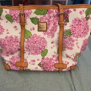 Dooney & Bourke hydrangea Pink and Green Floral shopper Tote